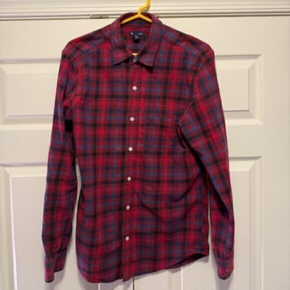 Gap Button Up, Size Medium